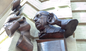 На Лютеранской установили мемориальную доску Стравинскому