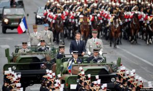 Видео: во Франции эффектно отпраздновали День взятия Бастилии