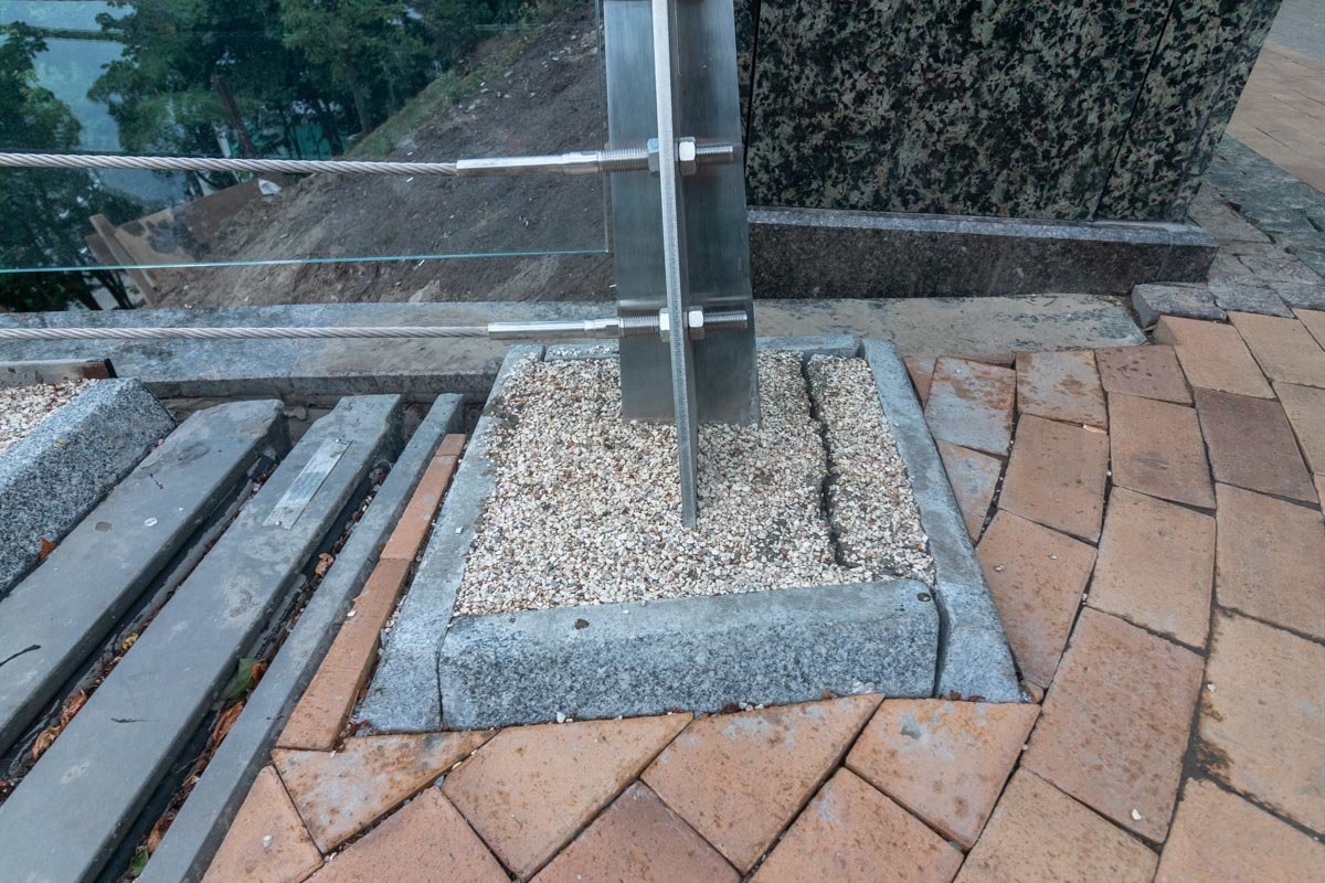 В КГГА отреагировали на трещину в мосте