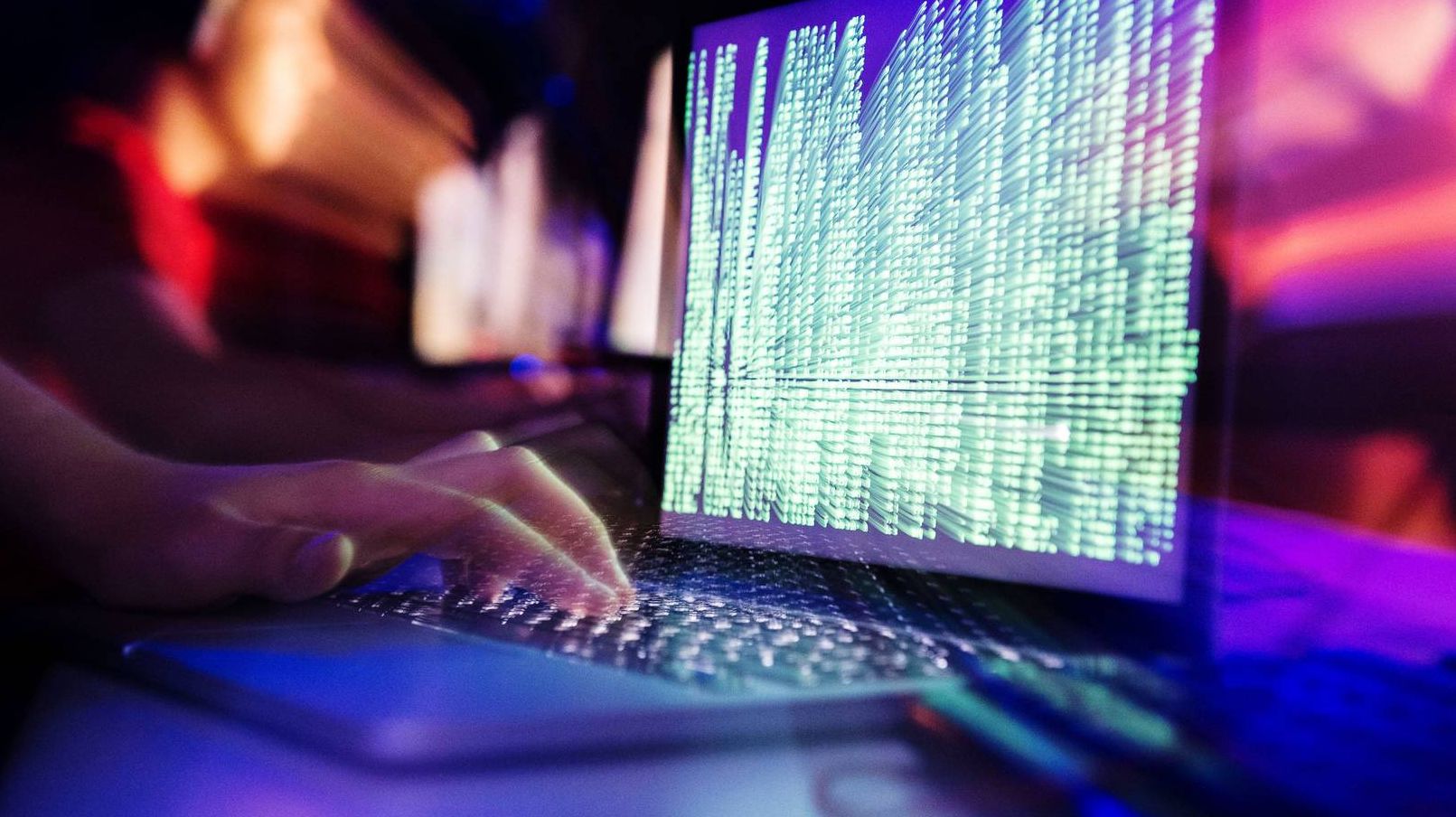 Кибератаки нанесли США ущерб на десятки миллиардов