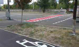 В Киеве начали проектирование велодорожки Соломенка - Центр