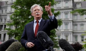 В Киеве ограничат движение из-за визита советника Трампа