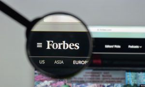 Угоду щодо купівлі Forbes поставлено на паузу: в чому причина 