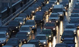 Киев сковали пробки