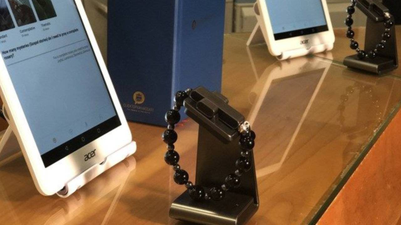 Ватикан выпустил оригинальный гаджет специально для молодежи