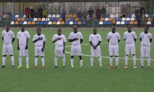 Видео: в Кропивницком морят голодом и шантажируют футболистов из Африки