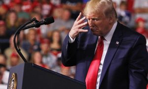 Трампа судитимуть за його роль у штурмі Капітолія