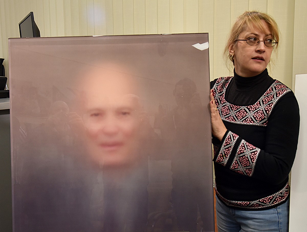 Нейросеть создала портрет академика Патона