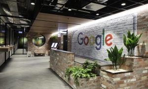 Компании Google предложили перенести штаб-квартиру в Украину