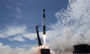 Видео: первые шаги к юбилейному запуску многоразовой ракеты Rocket Lab