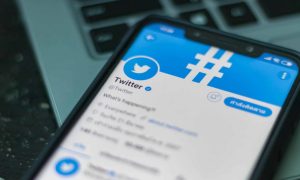 В Twitter запретили гифки