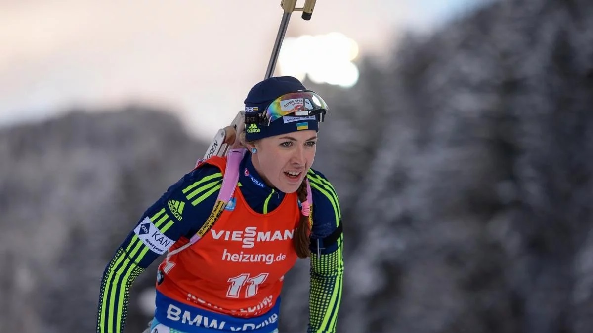 Украинская биатлонистка выиграла серебро Кубка мира