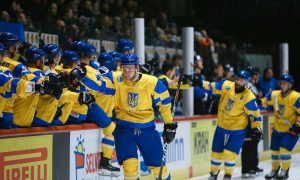 Сборная Украины по хоккею выиграла на чемпионате мира