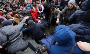 Фото: белорусы вышли на протест против поглощения страны Россией