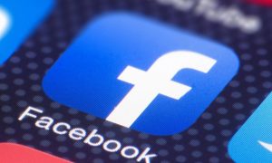 Facebook и Instagram будут удалять фейки о китайском коронавирусе