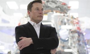 Илон Маск анонсировал говорящую Tesla