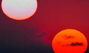 В NASA показали планету с двумя солнцами