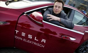 Tesla названа самым дорогим автопроизводителем в мире