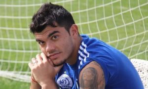 Известный украинский футболист решил сменить гражданство