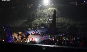 Фото, видео: в аэропорту Стамбула разбился пассажирский Boeing