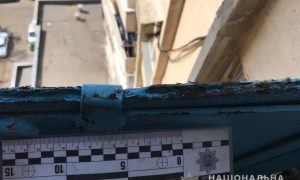 Фото: одесский депутат выпал с балкона многоэтажки