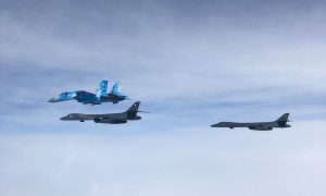 Фото, видео: украинское истребители тренировали слетанность со стратегическими бомбардировщиками США