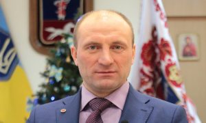 
Мэр Черкасс против Зеленского и карантина: почему не стоит спешить с выводами