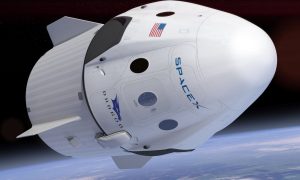 Crew Dragon вернул на Землю астронавтов SpaceX после полугодовой миссии