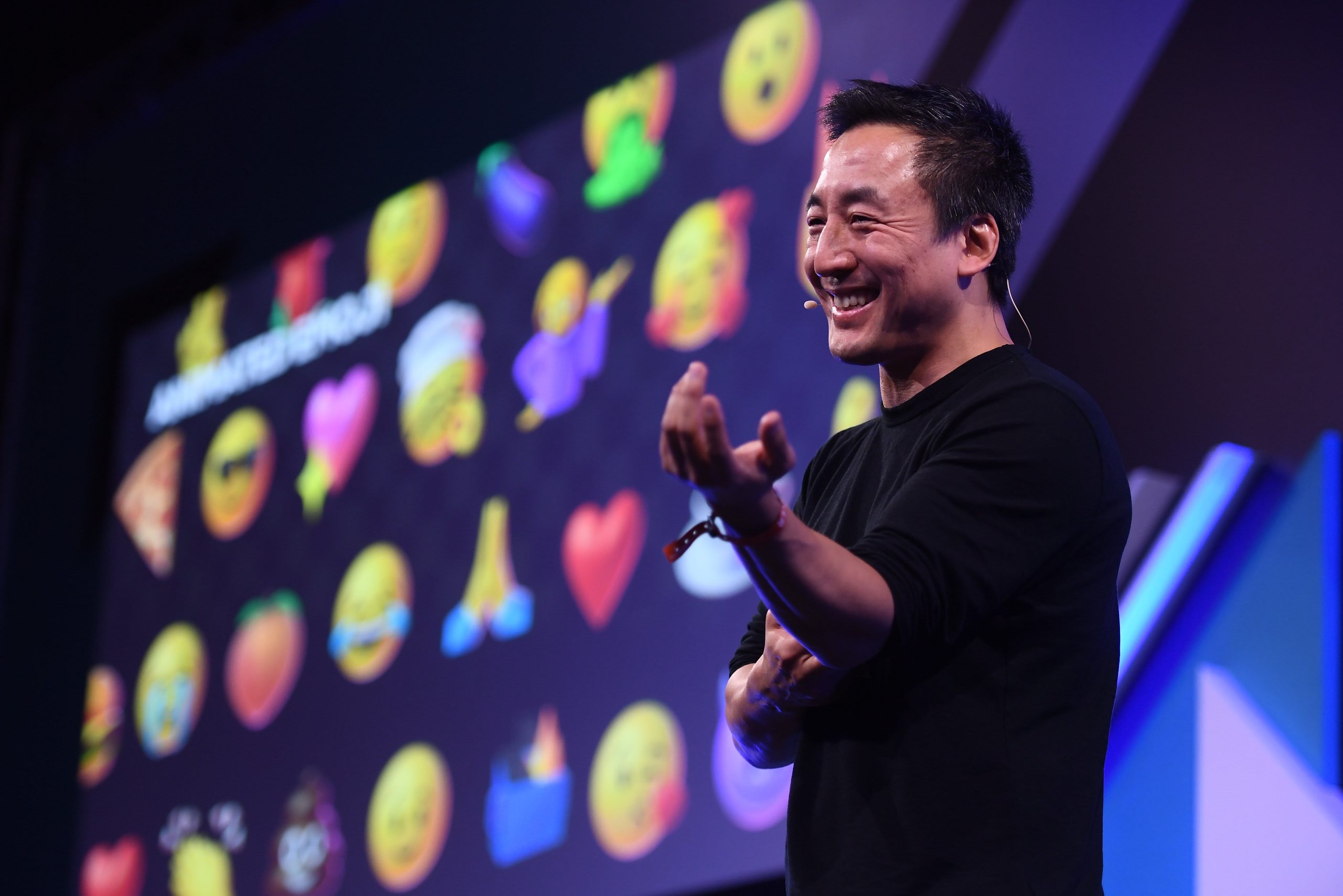 Facebook поглотил сервис Giphy