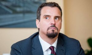 
Как Абромовичус уничтожает уникальный завод «Антонов»