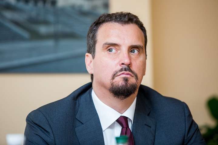 
Как Абромовичус уничтожает уникальный завод «Антонов»