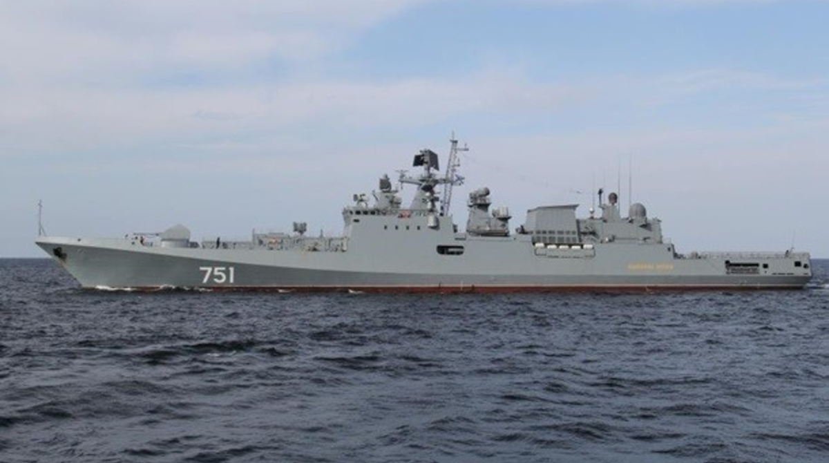 РФ начала масштабные военные учения в Черном море