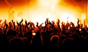 Коронашоу: немцы устроят 4-тысячный концерт для исследования распространения covid-19