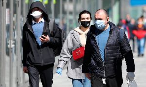 Правда та фейки про рівень вуглекислого газу під захисними масками різного типу