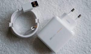 Китайская компания побила рекорд скорости зарядки смартфона