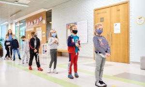 Кабмин разъяснил, как будет проходить новый учебный год в условиях карантинных зон 