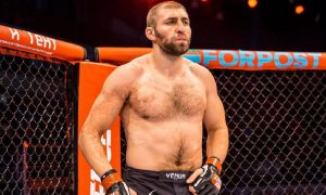 Украинский нокаутер в 1-м раунде победил непобежденного поляка на турнире по MMA