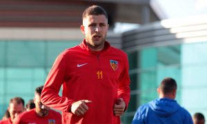Футболист сборной Украины остался без команды