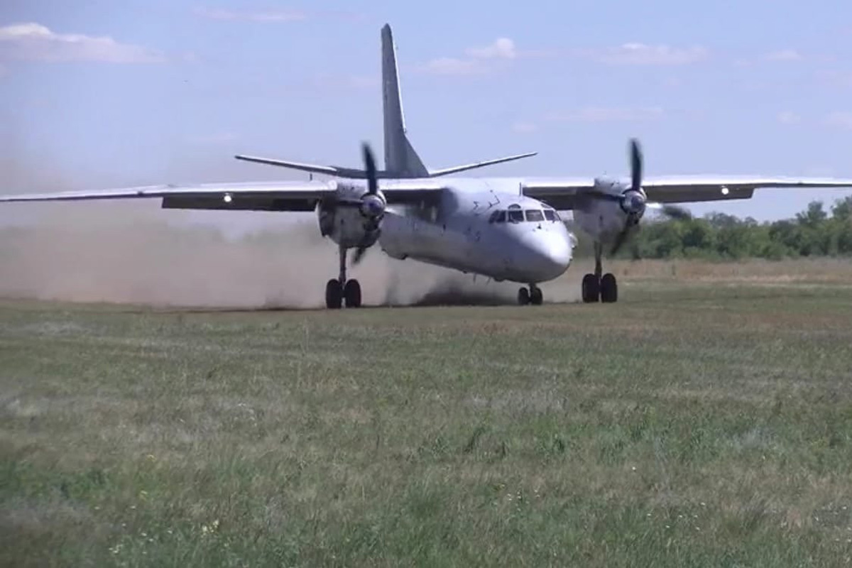 Фото: РФ задействовала авиацию возле границ с Украиной