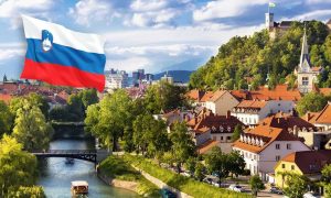 Словения внесла Украину в «красную зону»