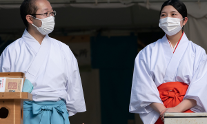 В Японии будут бороться с COVID-19 с помощью специальной УФ-лампы 