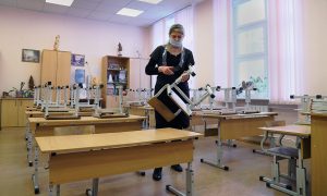 Красная зона COVID-19: Франковск откроет школы и садики, несмотря на решение Киева