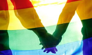 «Российский закон ужасный, но мы должны выполнять»: TikTok по требованию России удалил 250 видео с ЛГБТ-тематикой