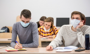 Минздрав разработал алгоритм действий при вспышке COVID-19 в университетах