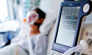 В регионах по несколько больниц перепрофилируют на COVID-19