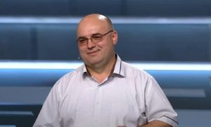 Победитель на выборах мэра Новгород-Сиверского умер от коронавируса