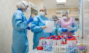 Кабмин оборудует немедицинские учреждения для лечения больных COVІD-19