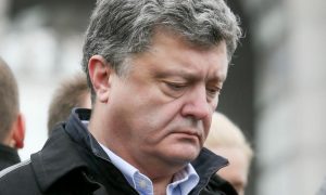 Осложнения COVID-19: Порошенко госпитализирован с двусторонней пневмонией