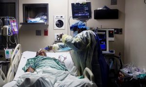 К концу года 80% коек будут подключены к кислороду - Степанов