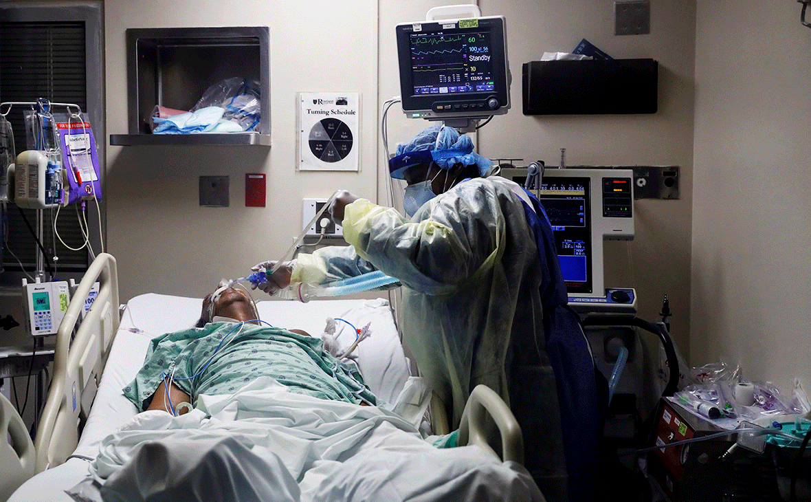 К концу года 80% коек будут подключены к кислороду - Степанов